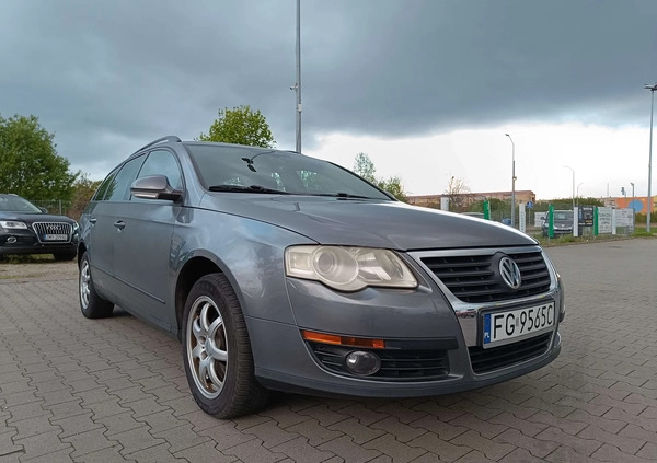 Volkswagen Passat cena 12900 przebieg: 351583, rok produkcji 2006 z Dębno małe 407